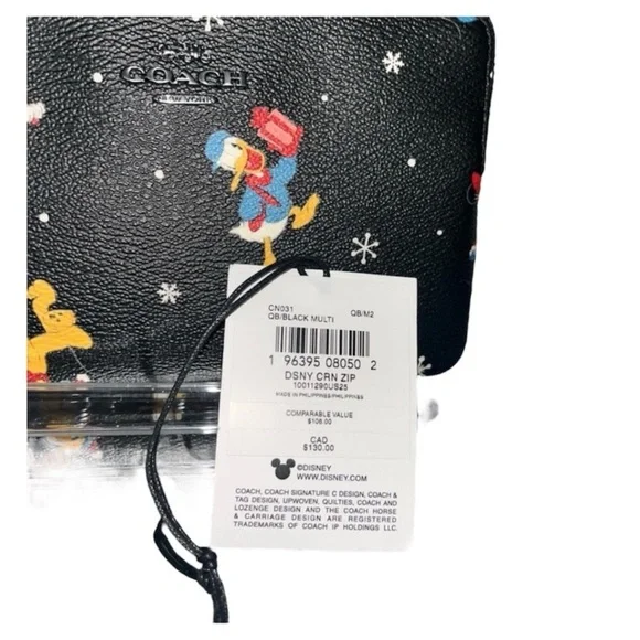 Coach X Disney Holiday Print Corner Zip Wristlet NWT - Picture 3 of 6